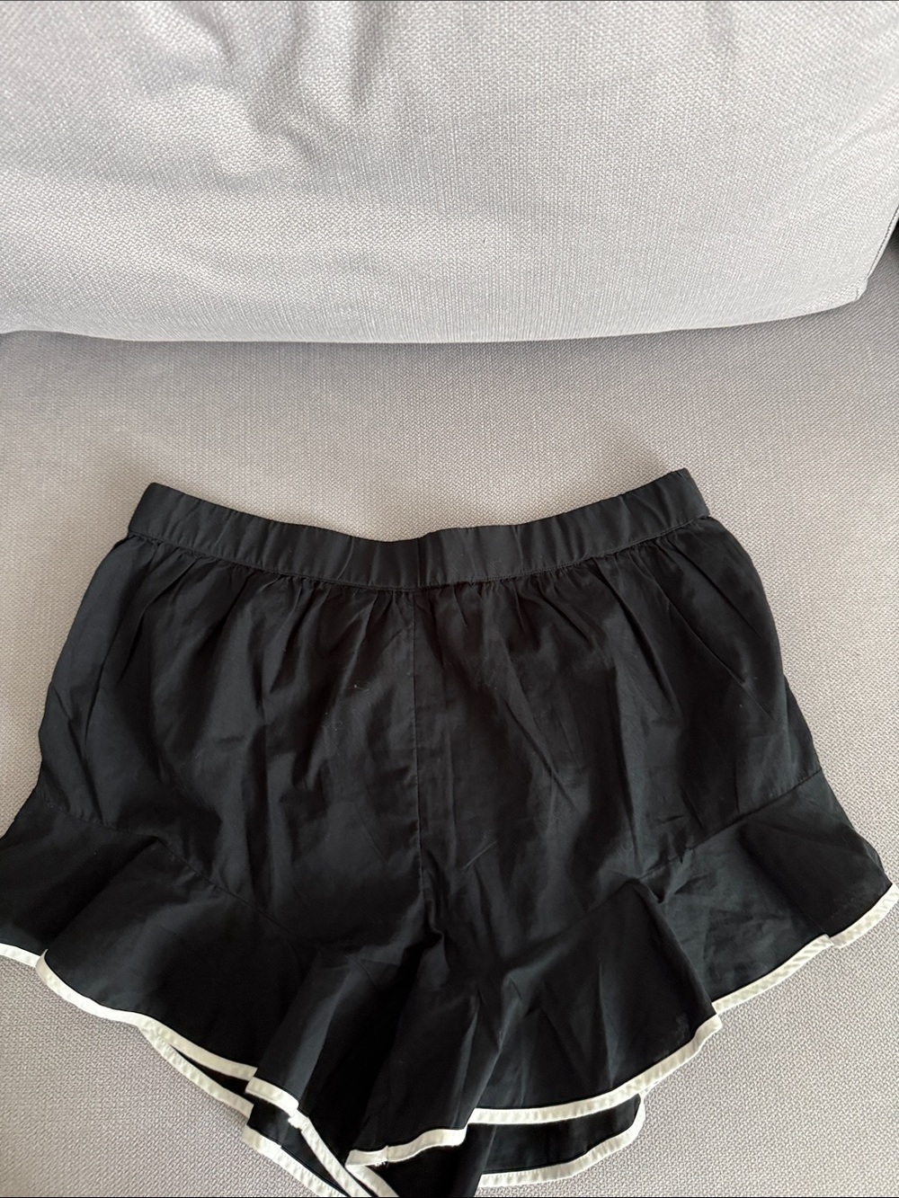 Black Ruffle-Trim Women's Skort with White Piping